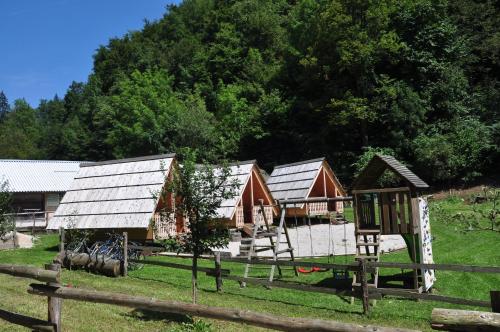 Wooden Cabin Kamna Gorica