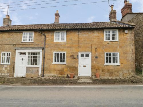 Tarada, North Perrott, Somerset