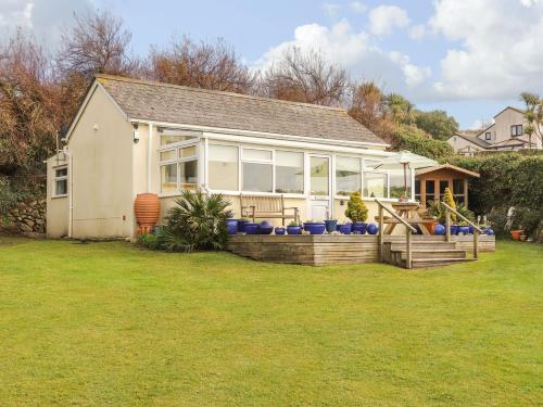 Morlais, Perranuthnoe, Cornwall