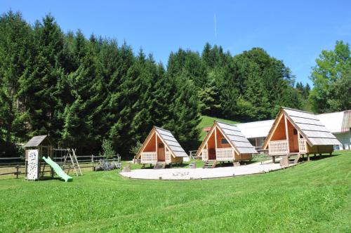 Wooden Cabin Kamna Gorica