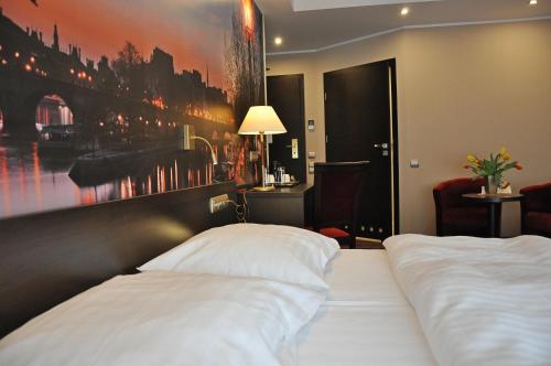 . Hotel Atrium
