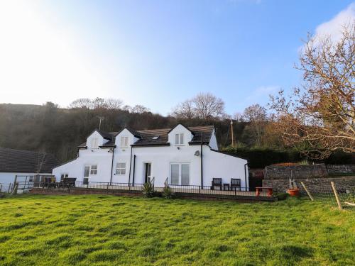 Ysgubor Wen, , North Wales