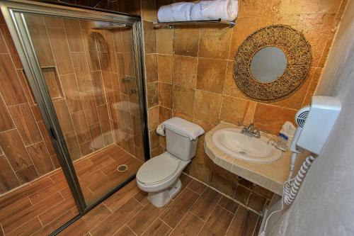 221623995 Hotel San Marcos