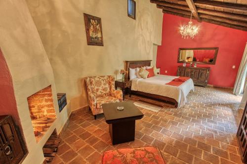 221624106 Hotel San Marcos