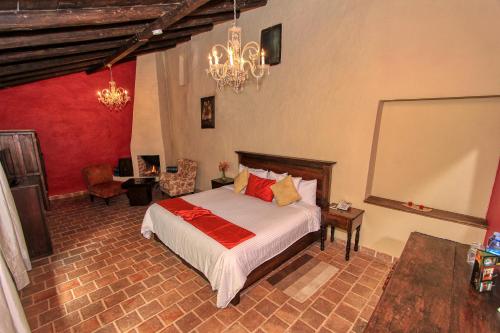 221624177 Hotel San Marcos