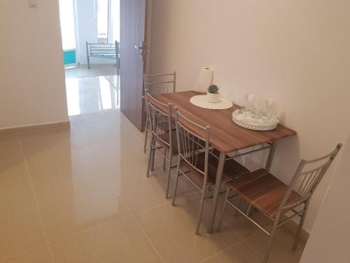 Apartment - Ground Floor image 10