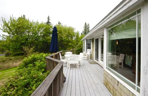 Turkey Cove Cottage - image 2