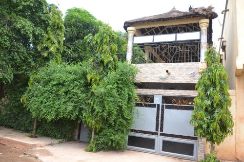 . LE COCOTIER MAISON SÉCURISEE A BAMAKO