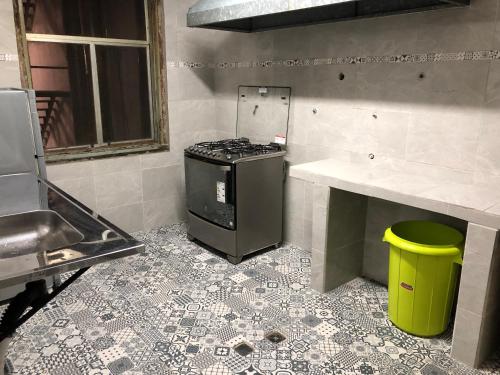 Quadruple Room with Private Bathroom image 3