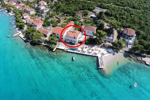 Apartments and rooms by the sea Loviste Peljesac - 10181