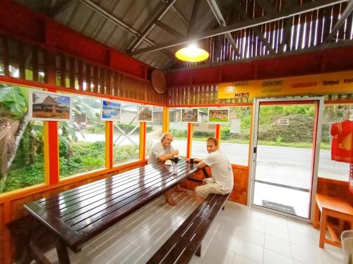 Gonias Hostel in Gunungsitoli
