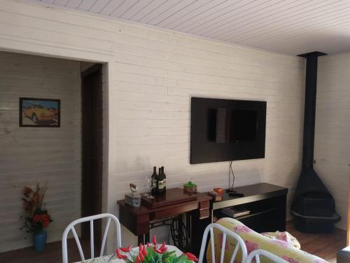 casas joaninha in เอวเจนิโอ เฟร์เรย์รา