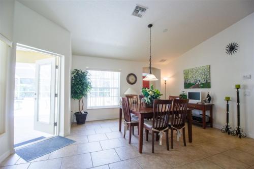 Villa Havelaar - Executive - 3 bedroom in Inverness, USA