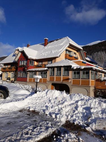 . Edelsteinhotel Guniwirt