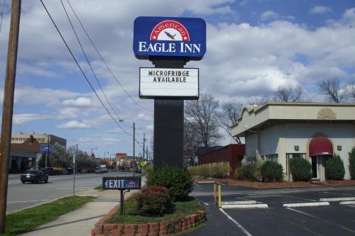 . American Eagle Inn Fayetteville