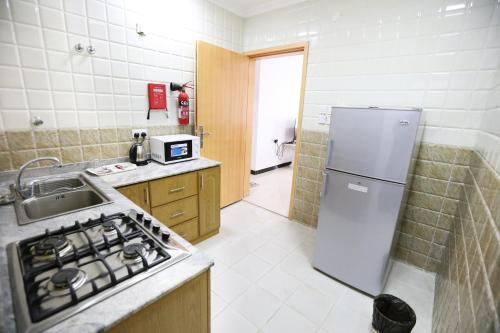 Kitchen, Al Rayyan Hotel Apartments in Seeb (Muscat)