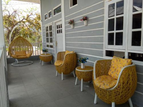 J-Rima Homestay Borong - Poco Ranaka