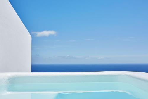 Amber Light Villas - image 12