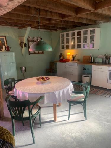 São Miguel House , Casa do Carvalhal (Sao Miguel House , Casa do Carvalhal) in อัลคาเนนา