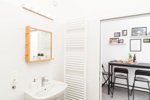 Sigmund Freud Lounge by welcome2vienna - image 7