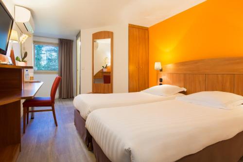 Comfort Hotel Grenoble Meylan in Meylan