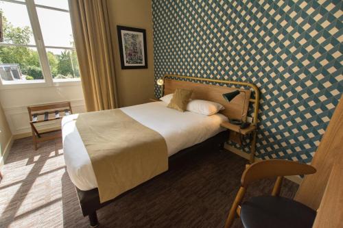 1 double bed