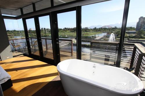 Svit Deluxe King (Deluxe King Suite)