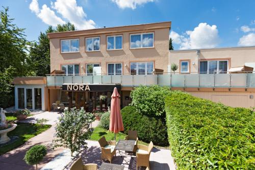 Foto 1: Hotel Nora