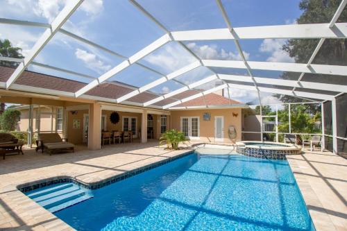 Villa Eagle Home - image 5