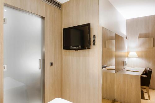 Hotel Lleó - image 3