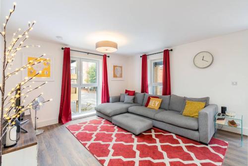 Spacious Southampton Apartment With Balcony, Southampton, Hampshire