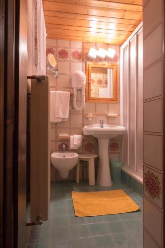 Digonera Historic Hotel B&B Room Type - Classic Double Room Digonera Historic Hotel B&B Room Type - Classic Double Room