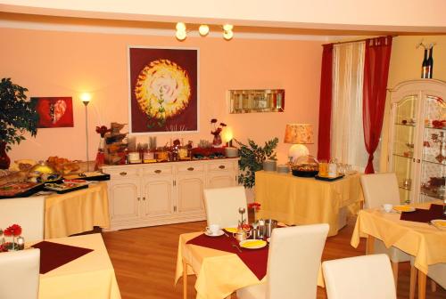 Hotel Heissinger - image 2