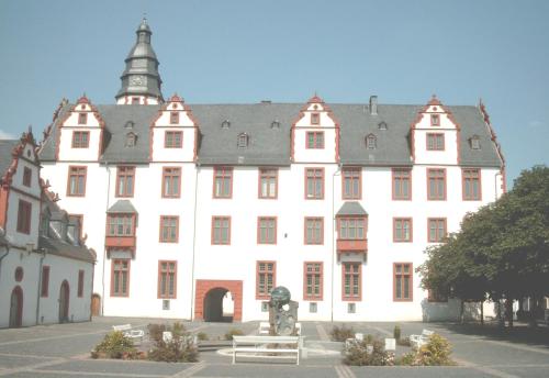 Közeli látványosságok, FEWO Haus Meister in Hadamar