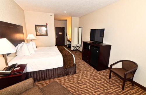 Cobblestone Inn & Suites - Clarion