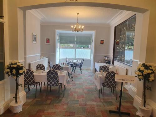 Belvedere Hotel and Golf - image 4