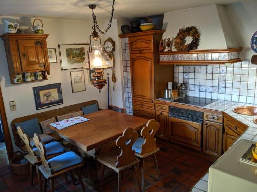 Konyha, Ferienwohnung Fockler in Landstuhl
