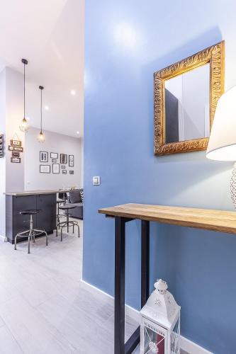 One-Bedroom Apartment image 6