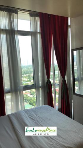 SAN LORENZO PLACE 2BR 29-E by LARICO, Manila (fotografie 5)