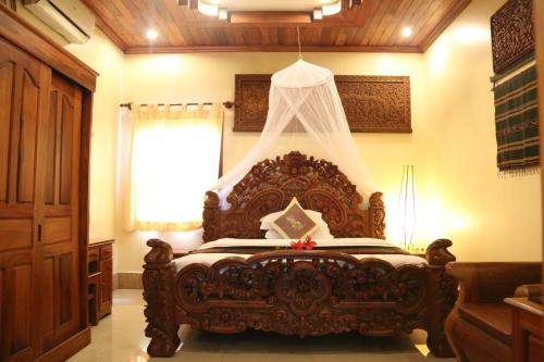 Shining Angkor Boutique Hotel