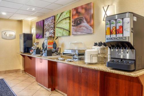 Sleep Inn & Suites Airport Milwaukee