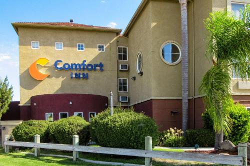 Comfort Inn Lathrop Stockton Airport