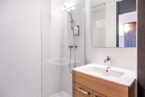Best Western Agen Le Passage - image 14
