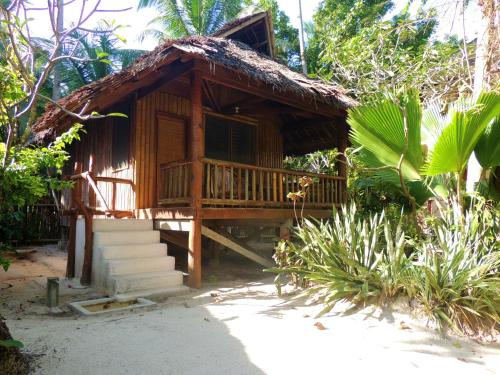 คอรัลเคย์รีสอร์ท, ไอเอ็นซี (Coral Cay Resort, Inc.) in เกาะซีกีคอร์