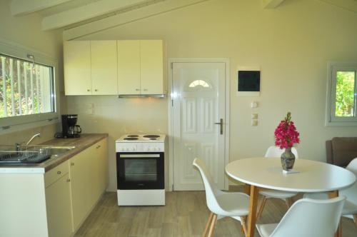 Beachfront holiday House “yannis” on Agios Gordios beach in Corfu - image 6