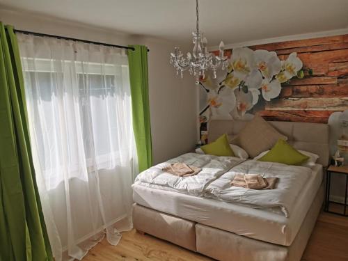 Enjoyit Velden West – Velden, CA