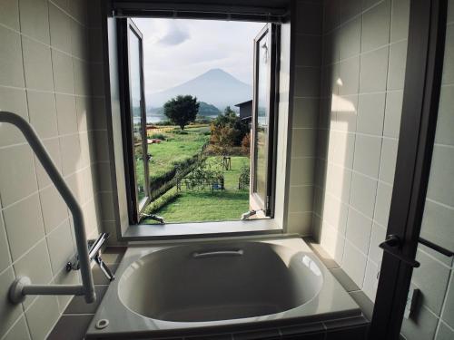 Bathroom, Kawaguchiko Urban Resort Villa in Oishi Park