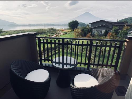 Balcony/terrace, Kawaguchiko Urban Resort Villa in Oishi Park