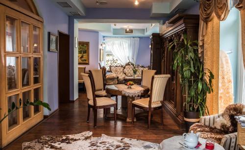 Hotel Rezydencja - image 8