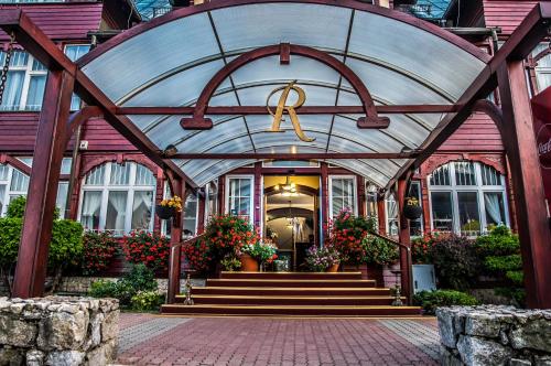 Hotel Rezydencja - image 7
